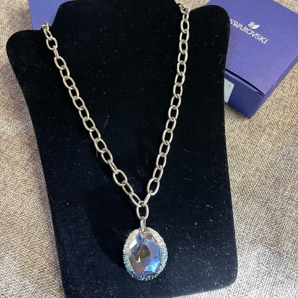 Hyacinth necklace Clearance